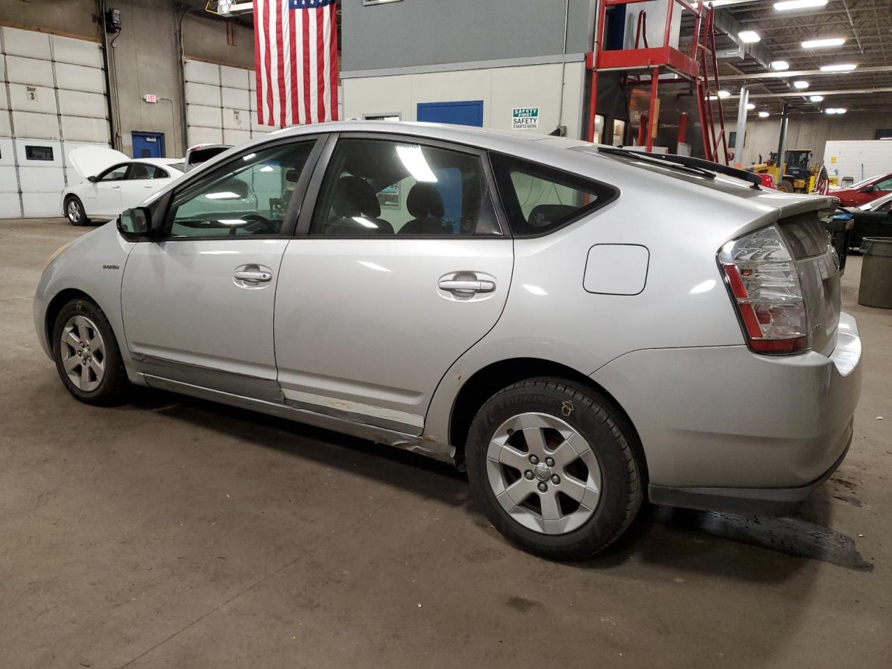 2006 Toyota Prius VIN JTDKB20U767075439 Copart auction photo, all over damage thumbnail 2