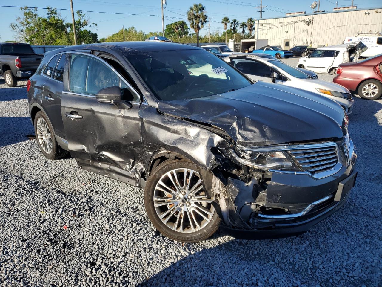 2018 Lincoln MKX VIN 2LMPJ8LR6JBL42282 Copart auction photo, front end / side damage thumbnail 4