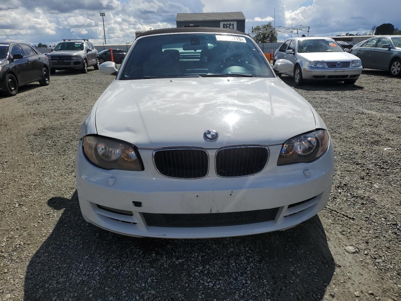 2008 BMW 1er VIN WBAUL73578VE88077 Copart auction photo, front end / rear end damage thumbnail 5