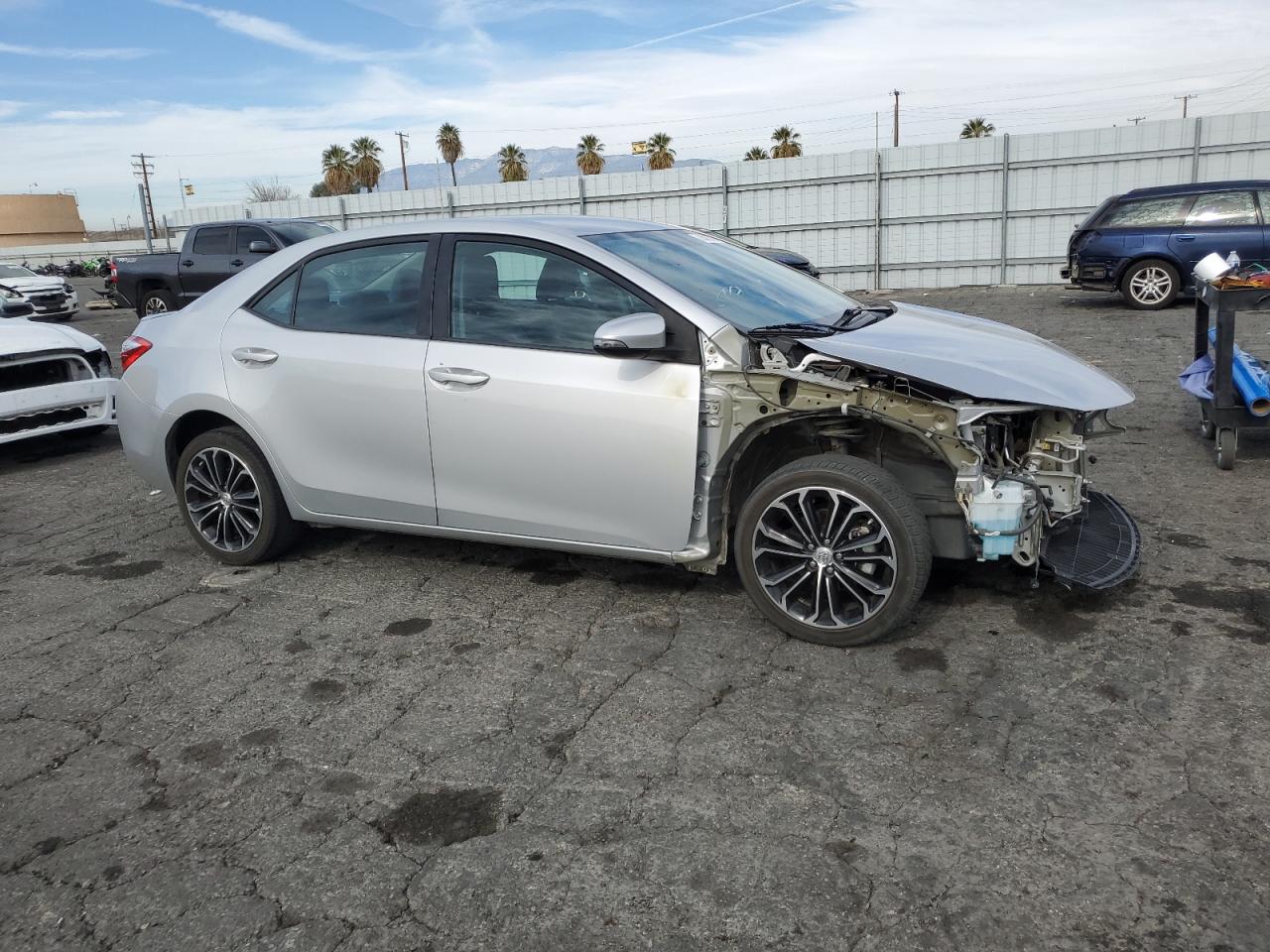 2015 Toyota Corolla VIN 5YFBURHE4FP326321 Copart auction photo, front end damage thumbnail 4