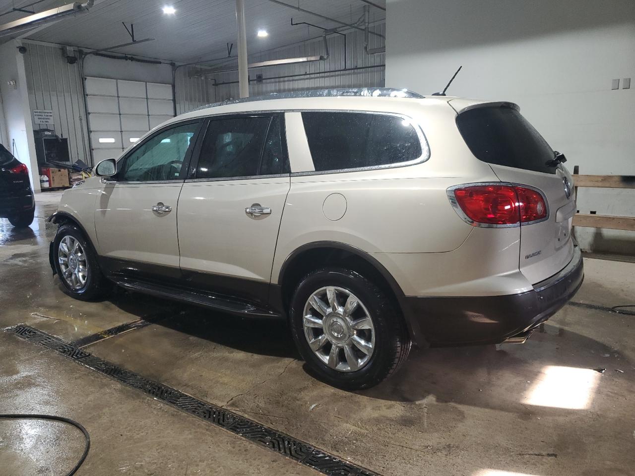 2012 Buick Enclave VIN 5GAKVCED1CJ203258 Copart auction photo, front end damage thumbnail 2