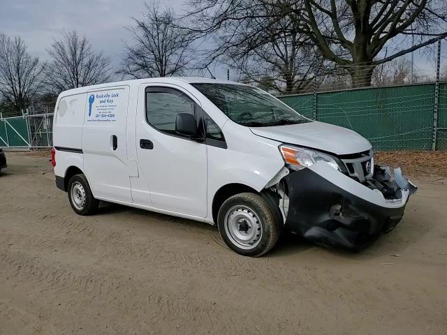 2015 Nissan NV VIN 3N6CM0KN2FK734194 Copart auction photo, front end damage thumbnail 12