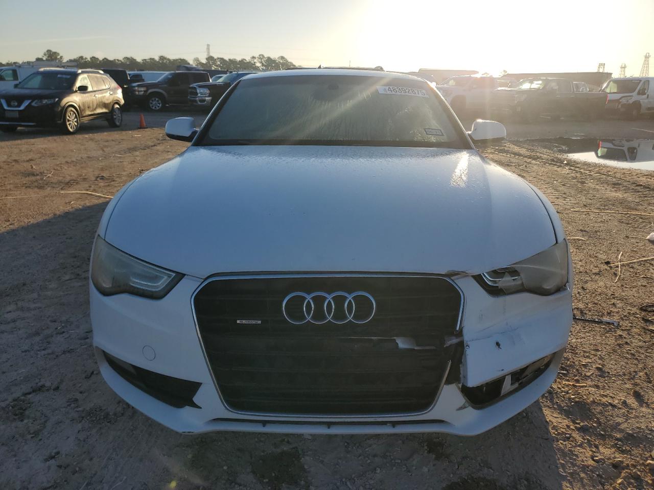 2013 Audi A5 VIN WAULFAFR6DA032097 Copart auction photo, front end / minor dent/scratches damage thumbnail 5