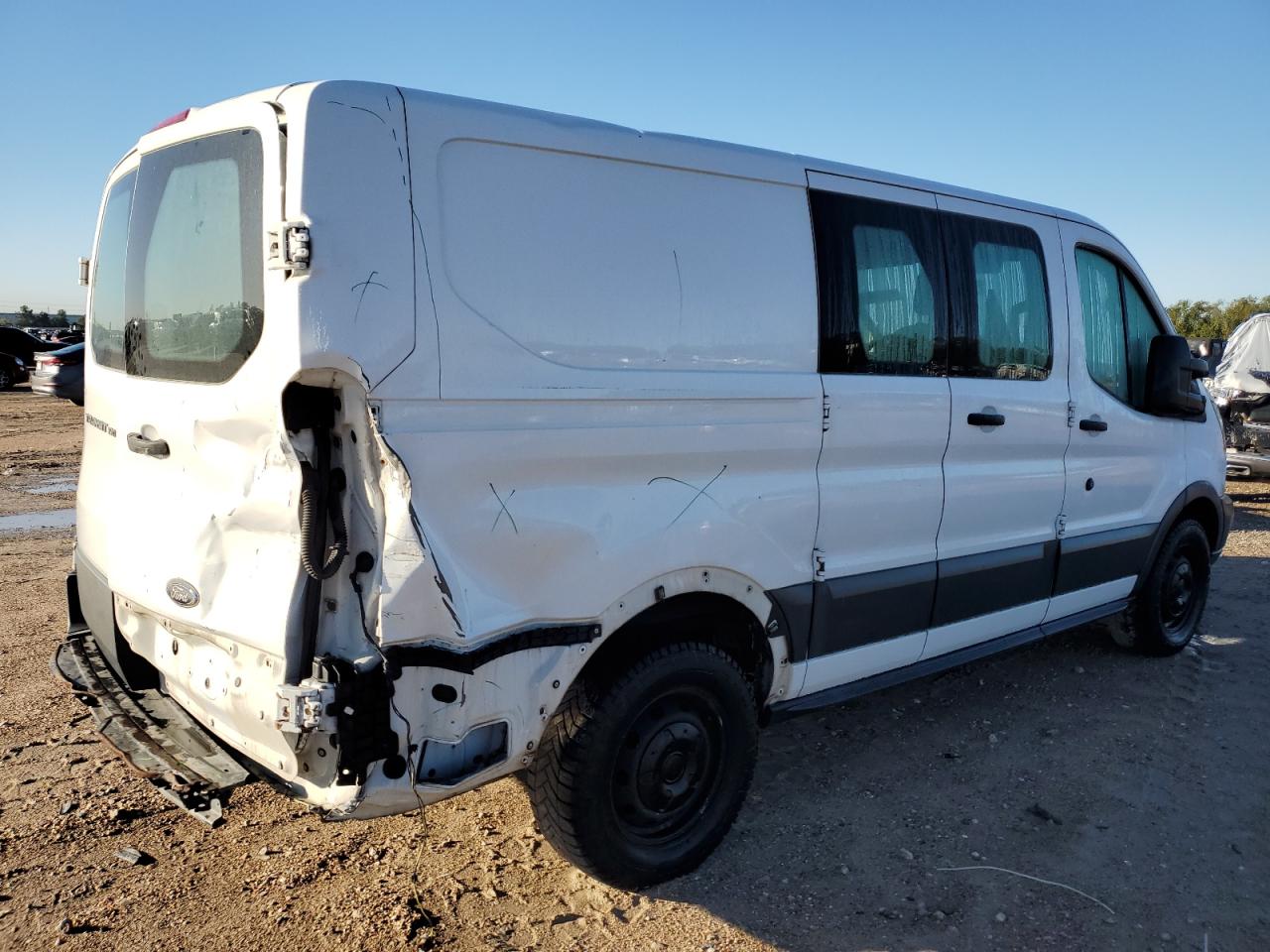 2015 Ford Transit VIN 1FTNE1ZM0FKA59291 Copart auction photo, rear end damage thumbnail 3