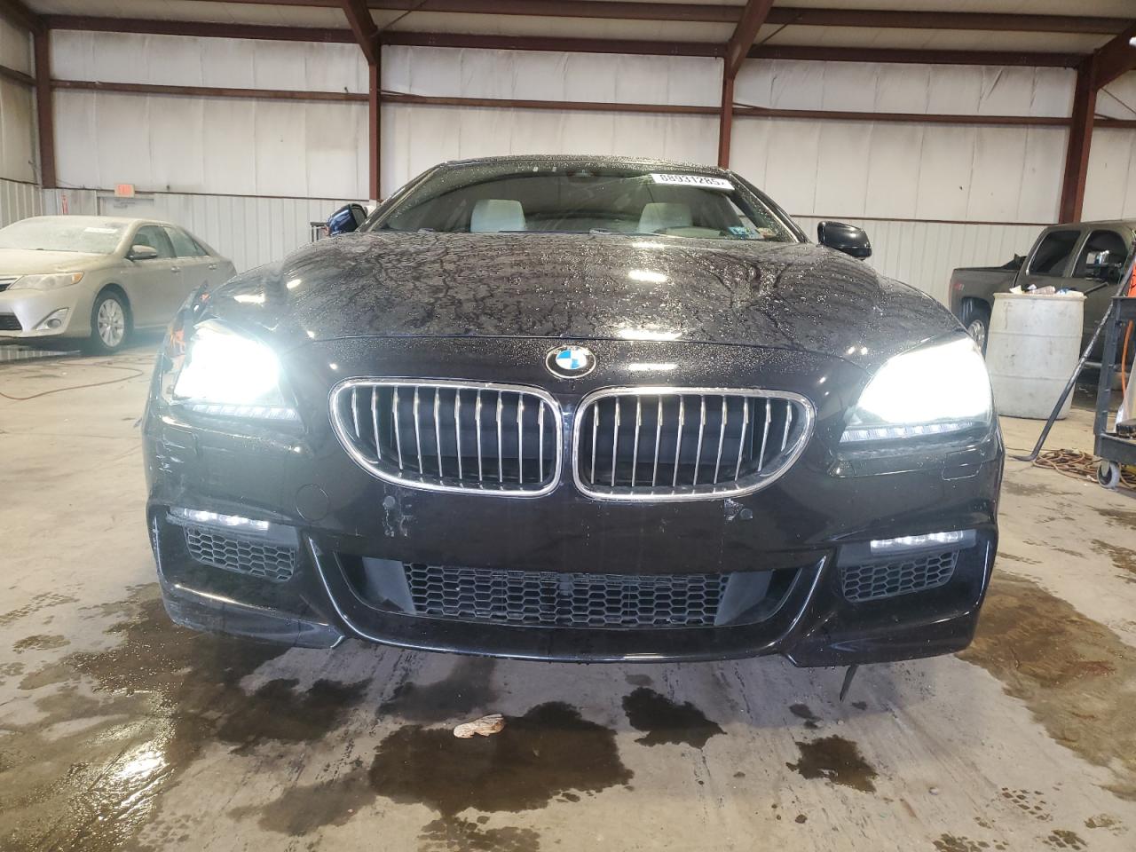2015 BMW 6er VIN WBA6B8C58FD453159 Copart auction photo, front end / side damage thumbnail 5