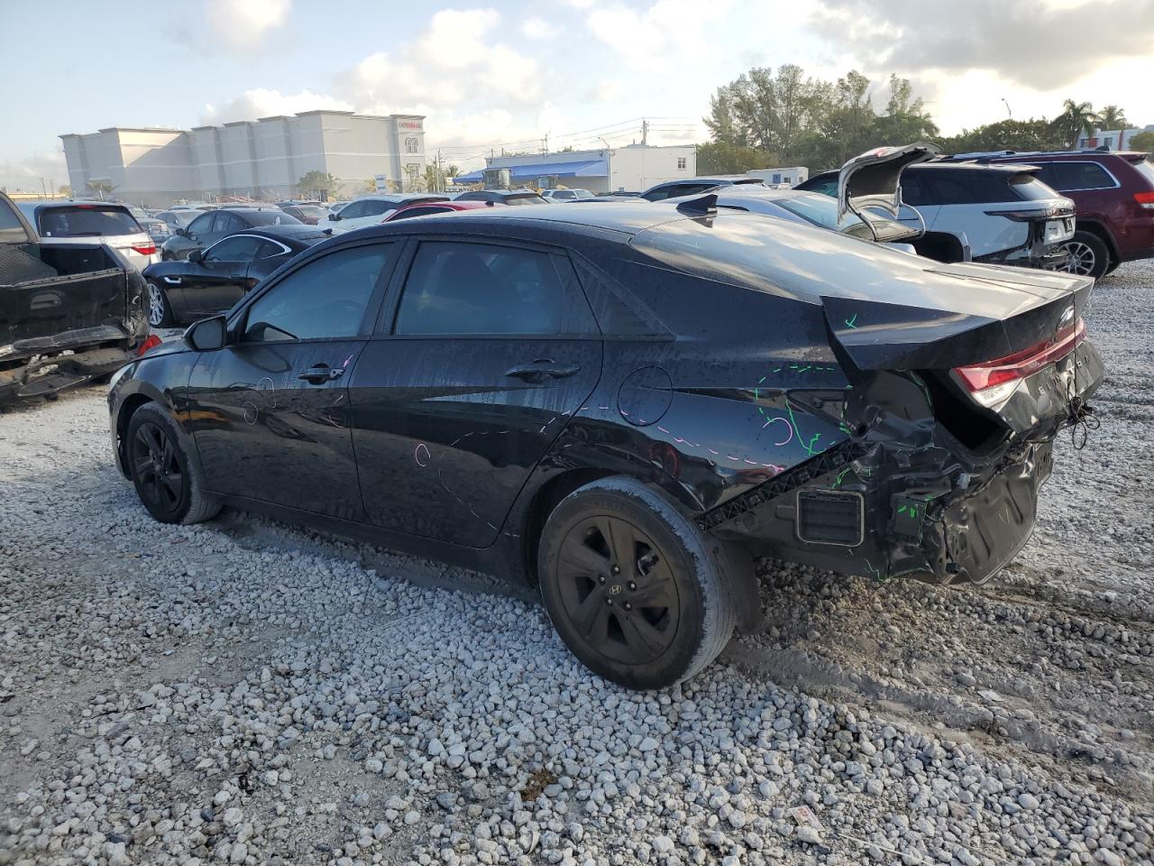 2022 Hyundai Elantra VIN 5NPLS4AG3NH066563 Copart auction photo, rear end damage thumbnail 2