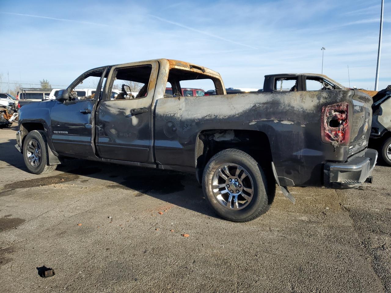 2016 Chevrolet Silverado VIN 1GCUKREC6GF188467 Copart auction photo, burn damage thumbnail 2