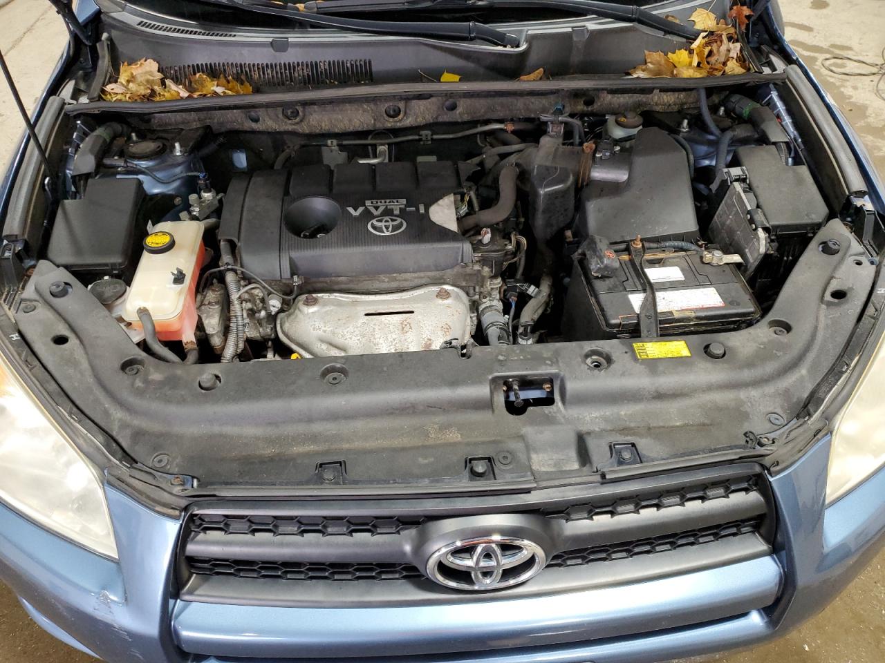 2011 Toyota RAV 4 VIN JTMBF4DV0B5038757 Copart auction photo, front end / side damage thumbnail 12