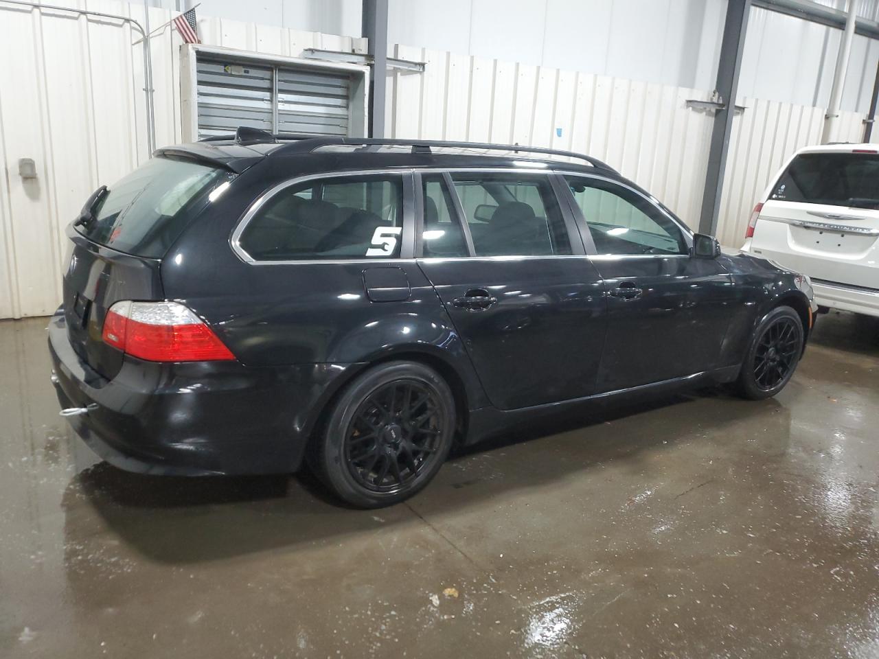 2008 BMW 5er VIN WBAPT73598CX00211 Copart auction photo, undercarriage damage thumbnail 3