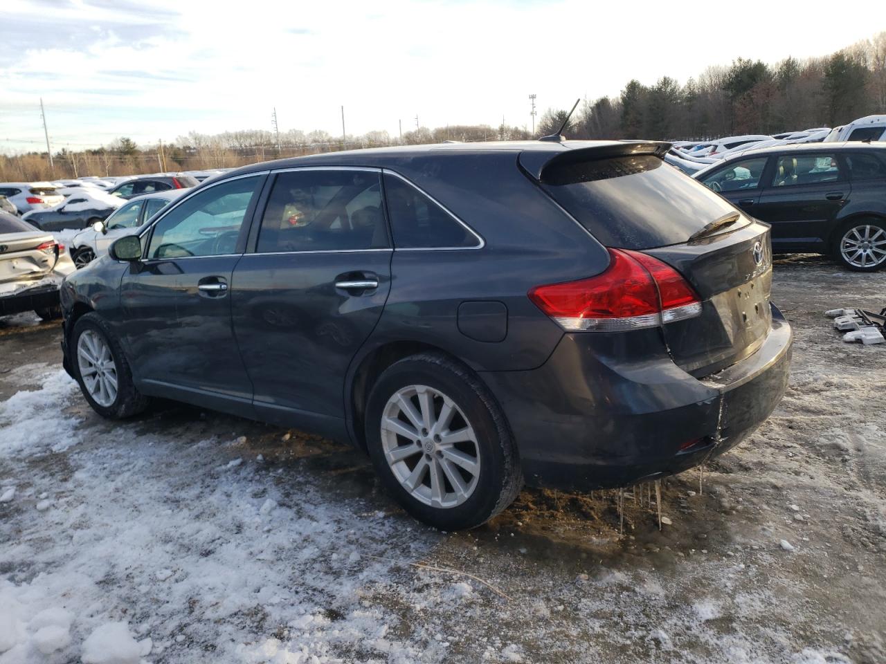2010 Toyota Venza VIN 4T3BA3BB7AU017641 Copart auction photo, front end / minor dent/scratches damage thumbnail 2