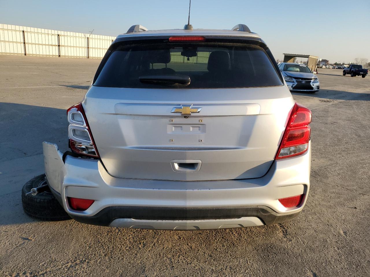 2018 Chevrolet Trax VIN KL7CJLSB3JB632293 Copart auction photo, undercarriage / rear end damage thumbnail 6