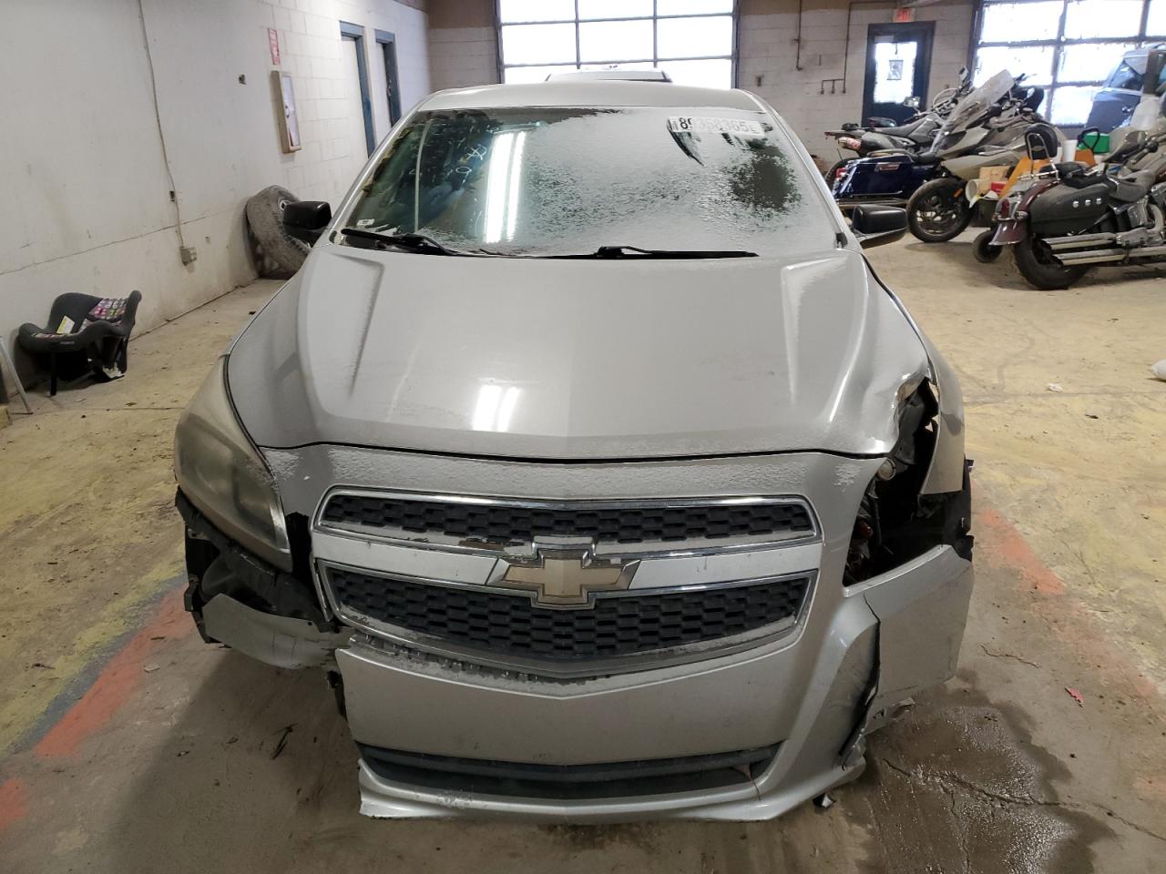 2013 Chevrolet Malibu VIN 1G11B5SA2DF214999 Copart auction photo, front end / minor dent/scratches damage thumbnail 5