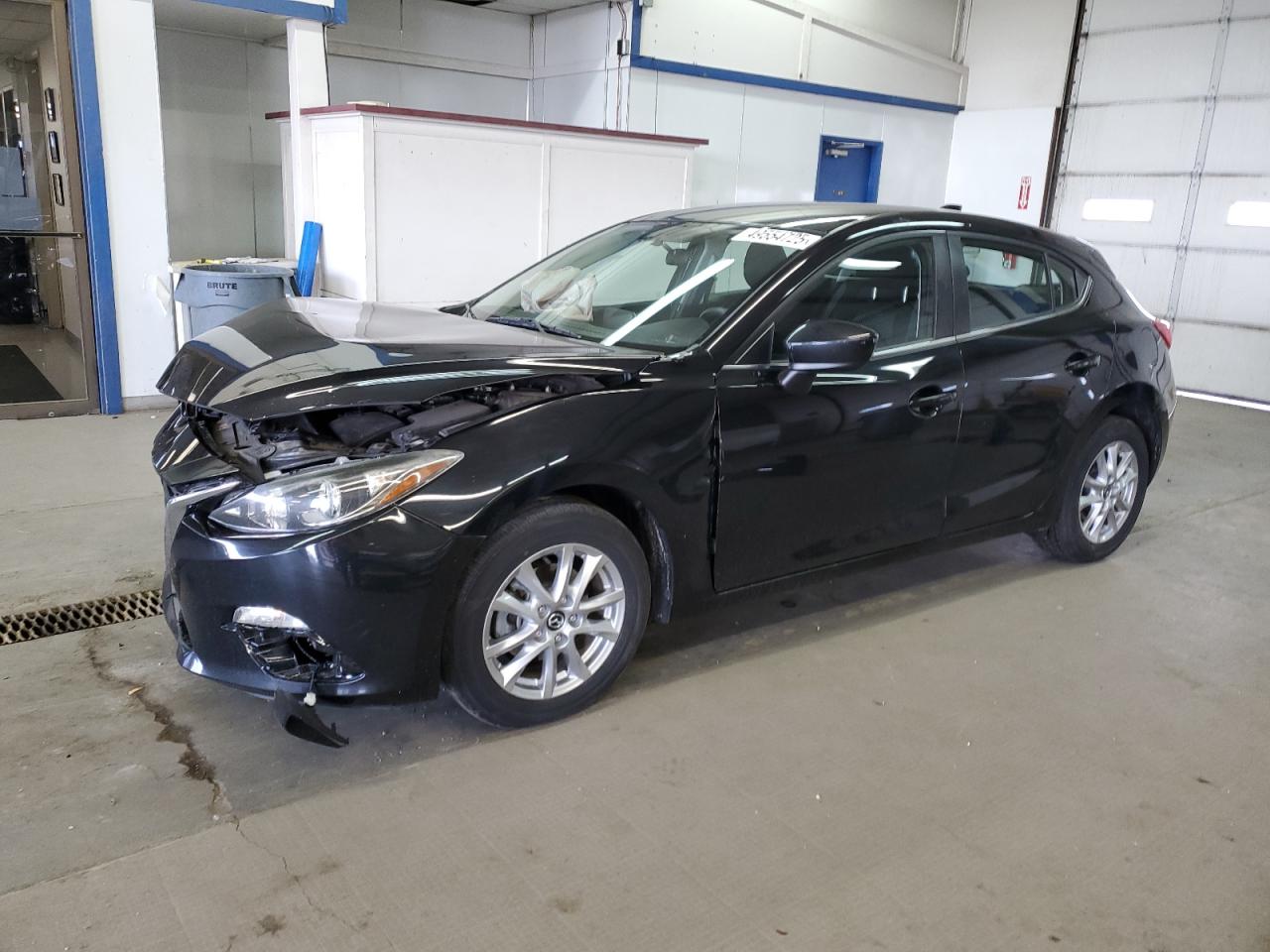 2014 Mazda 3 VIN JM1BM1L7XE1189558 - Copart auction photo
