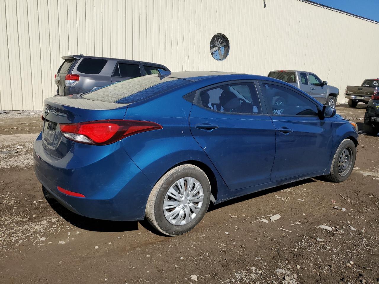 2016 Hyundai Elantra VIN KMHDH4AE6GU584284 Copart auction photo, front end damage thumbnail 3