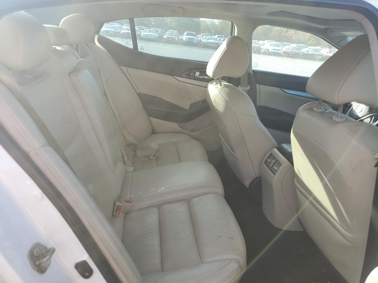 2016 Nissan Maxima VIN 1N4AA6AP7GC376175 Copart auction photo, side / front end damage thumbnail 10