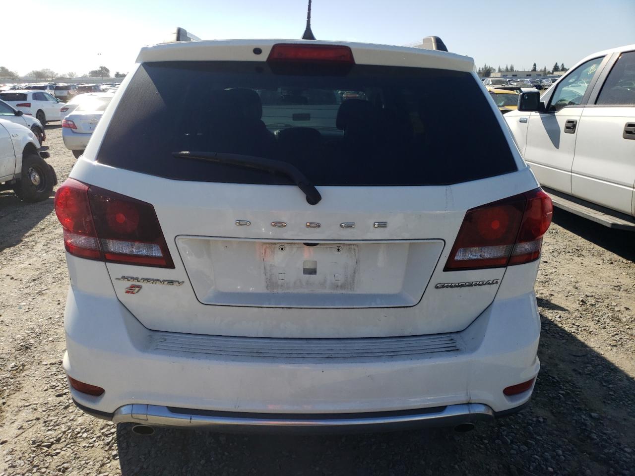 2018 Dodge Journey VIN 3C4PDDGG6JT387137 Copart auction photo, undercarriage damage thumbnail 6