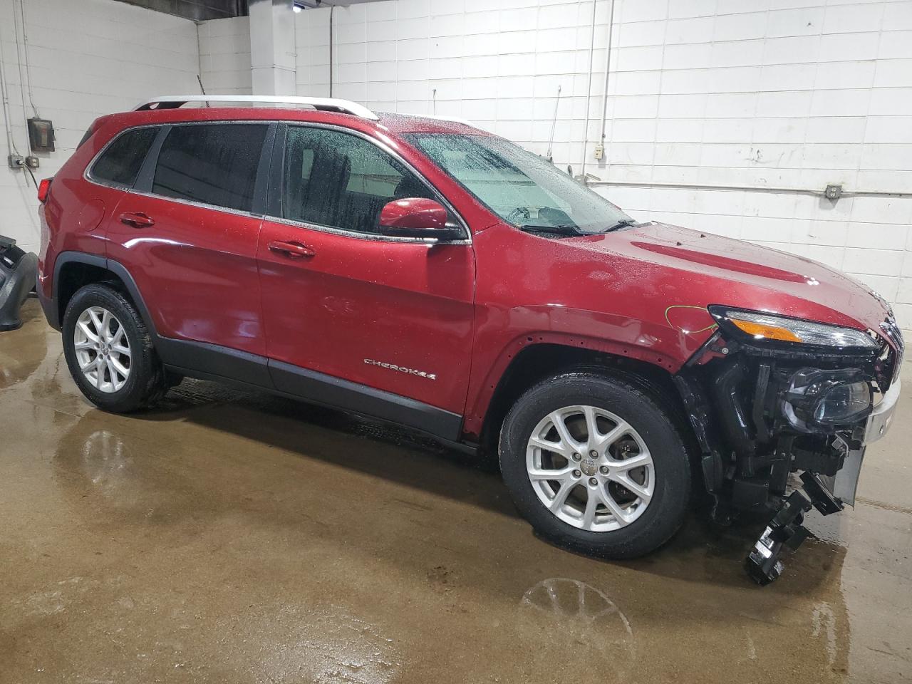 2016 Jeep Grand Cherokee VIN 1C4PJMCS3GW144908 Copart auction photo, front end damage thumbnail 4