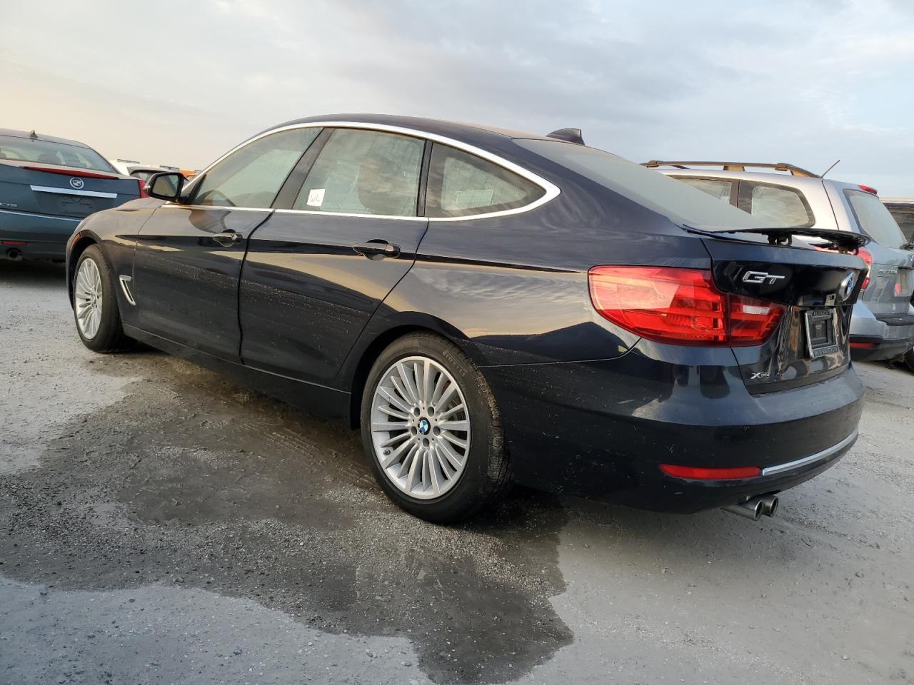 2014 BMW 3er VIN WBA3X5C56ED558204 Copart auction photo, water/flood damage thumbnail 2