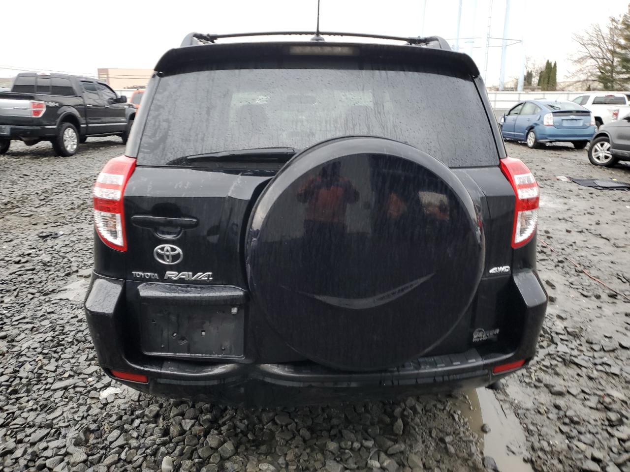 2010 Toyota RAV 4 VIN JTMBK4DV6AD011403 Copart auction photo, front end / rear end damage thumbnail 6