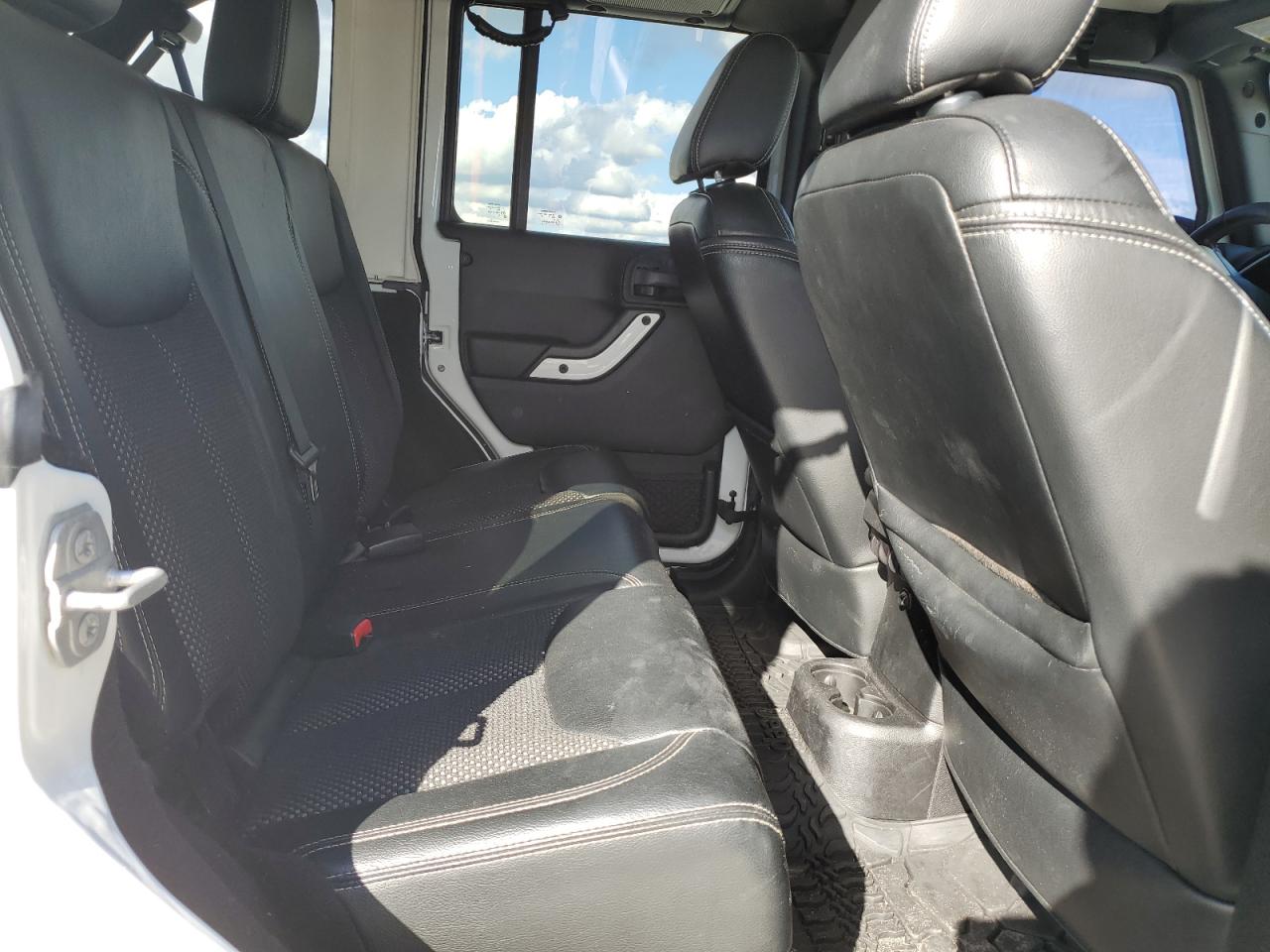 2015 Jeep Wrangler VIN 1C4BJWEG6FL614671 Copart auction photo, all over damage thumbnail 11