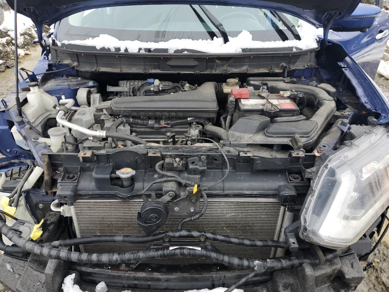 2017 Nissan Rogue VIN KNMAT2MV0HP525527 Copart auction photo, front end / side damage thumbnail 12