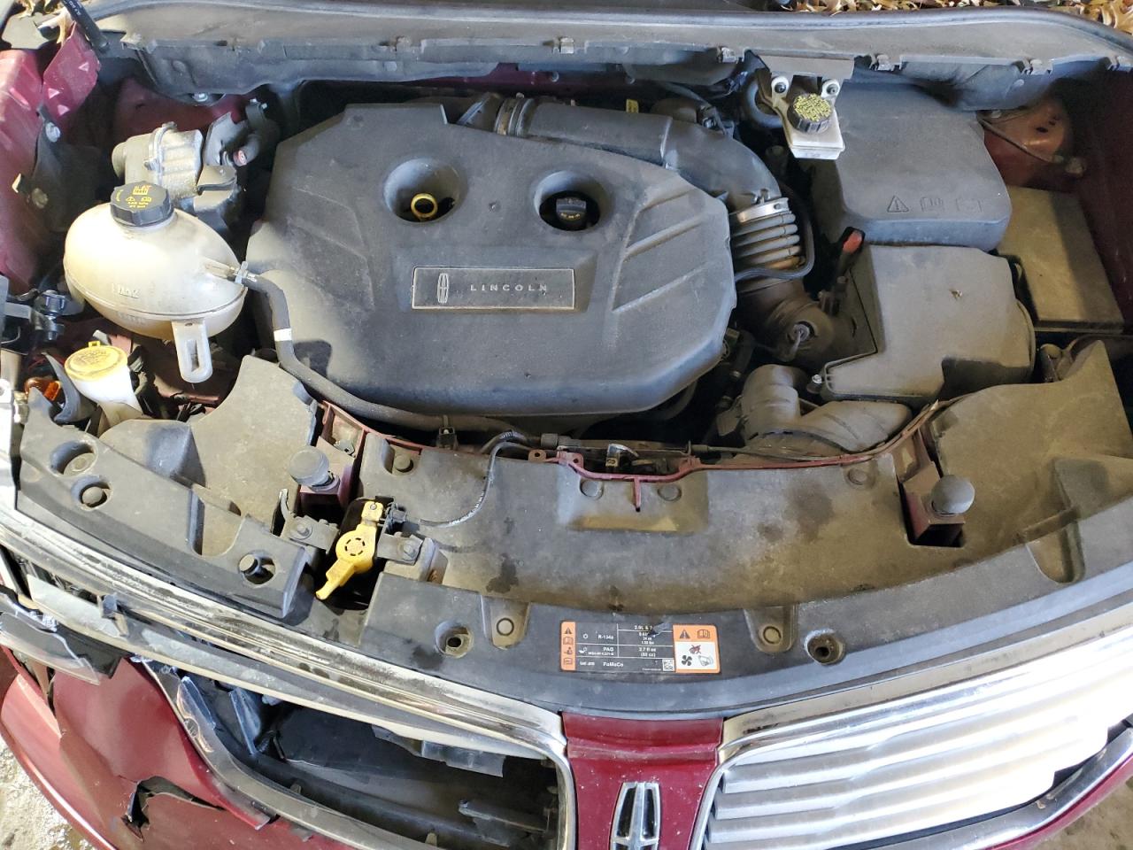 2017 Lincoln MKC VIN 5LMCJ1D94HUL62872 Copart auction photo, front end / side damage thumbnail 12