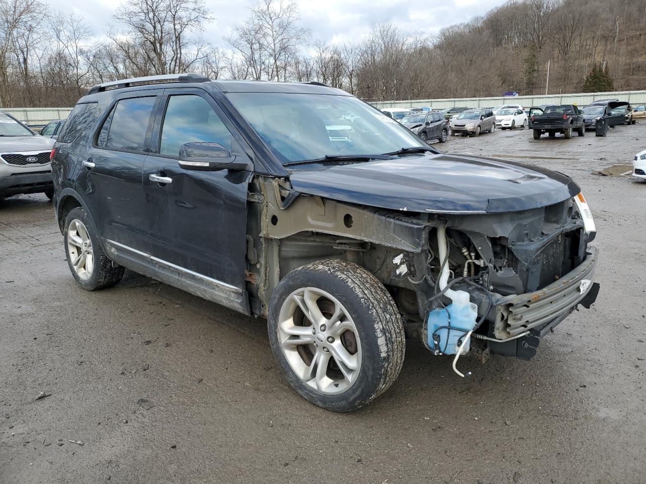 2015 Ford Explorer VIN 1FM5K8F84FGB97875 Copart auction photo, front end / side damage thumbnail 4