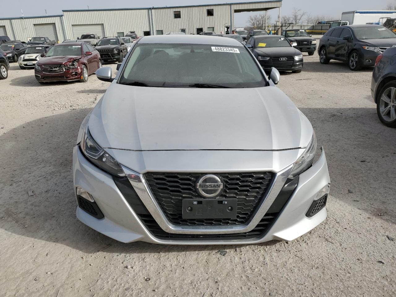 2020 Nissan Altima VIN 1N4BL4BV4LC133207 Copart auction photo, undercarriage / side damage thumbnail 5