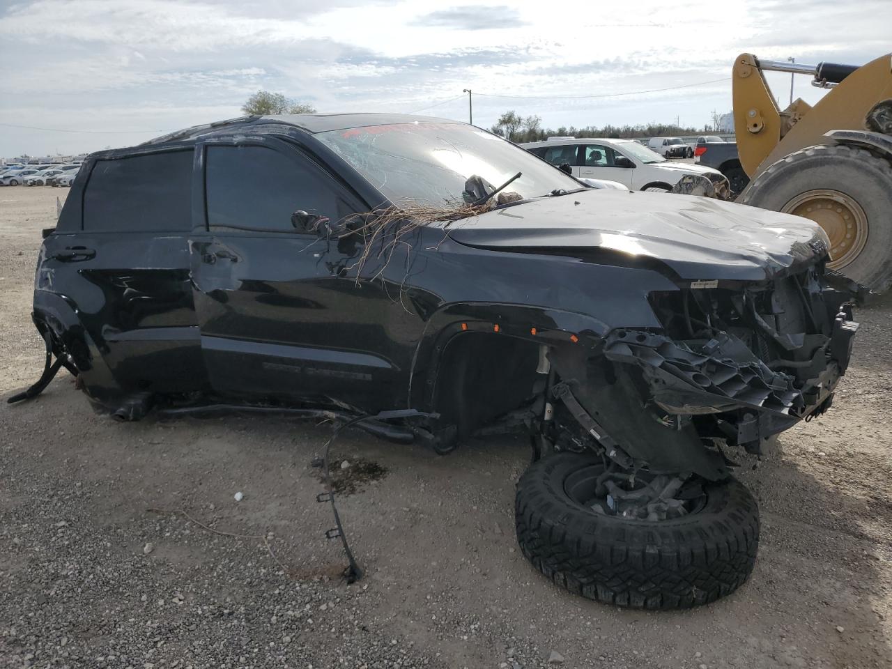 2018 Jeep Grand Cherokee VIN 1C4RJECG3JC124791 Copart auction photo, all over damage thumbnail 4