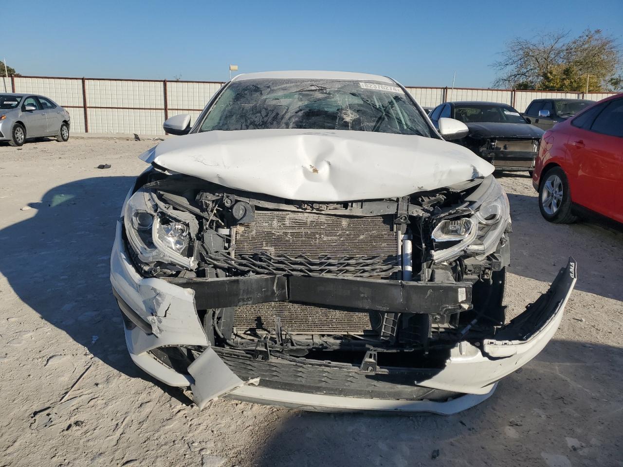 2019 KIA Optima VIN 5XXGT4L38KG341814 Copart auction photo, front end / minor dent/scratches damage thumbnail 5