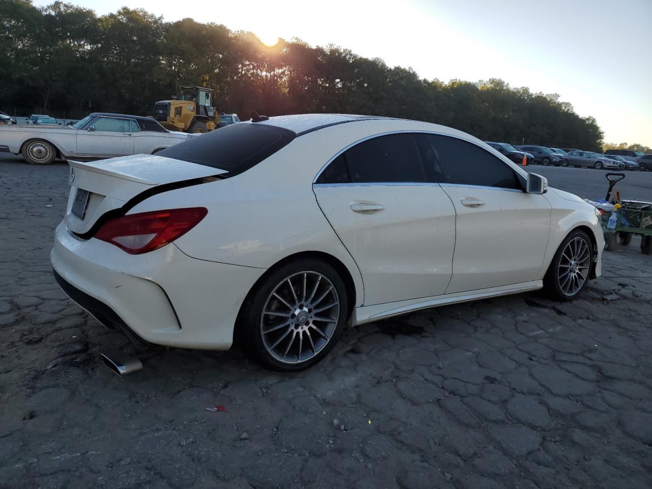 2016 Mercedes-Benz CLA-klasse VIN WDDSJ4EB4GN304362 Copart auction photo, side / front end damage thumbnail 3