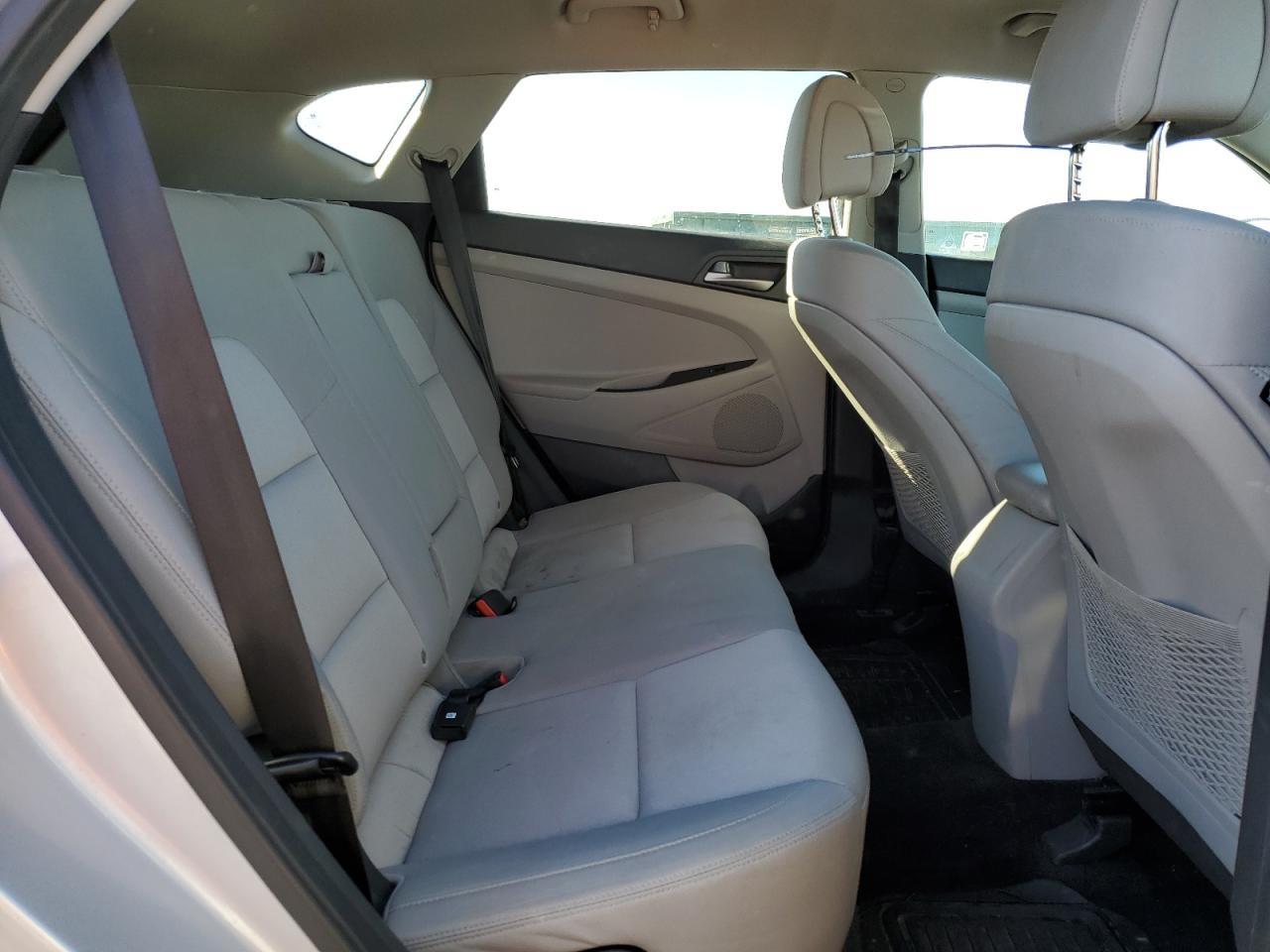 2018 Hyundai Tucson VIN KM8J3CA41JU771345 Copart auction photo, vandalism damage thumbnail 11