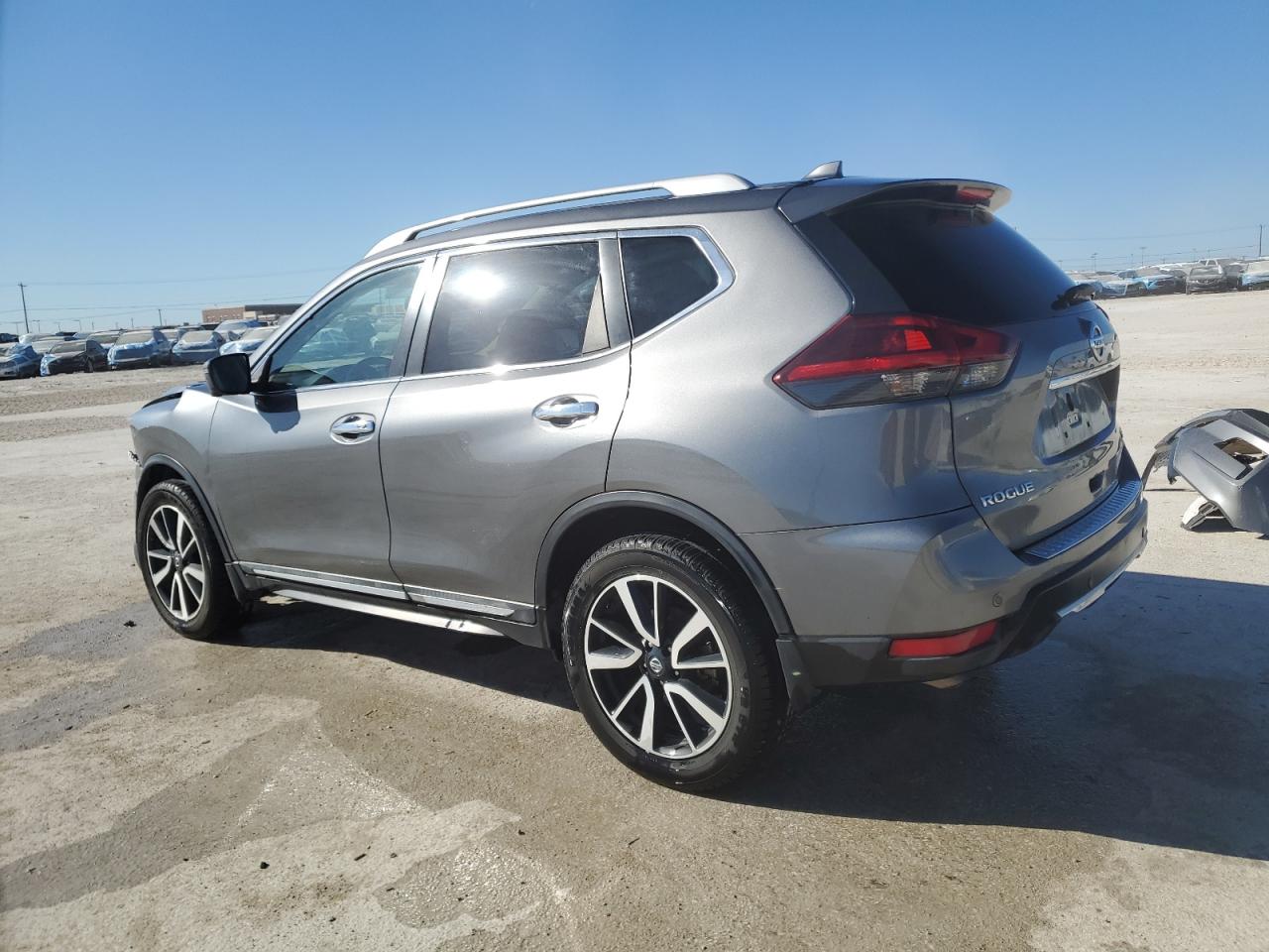 2019 Nissan Rogue VIN 5N1AT2MV0KC808679 Copart auction photo, front end / minor dent/scratches damage thumbnail 2