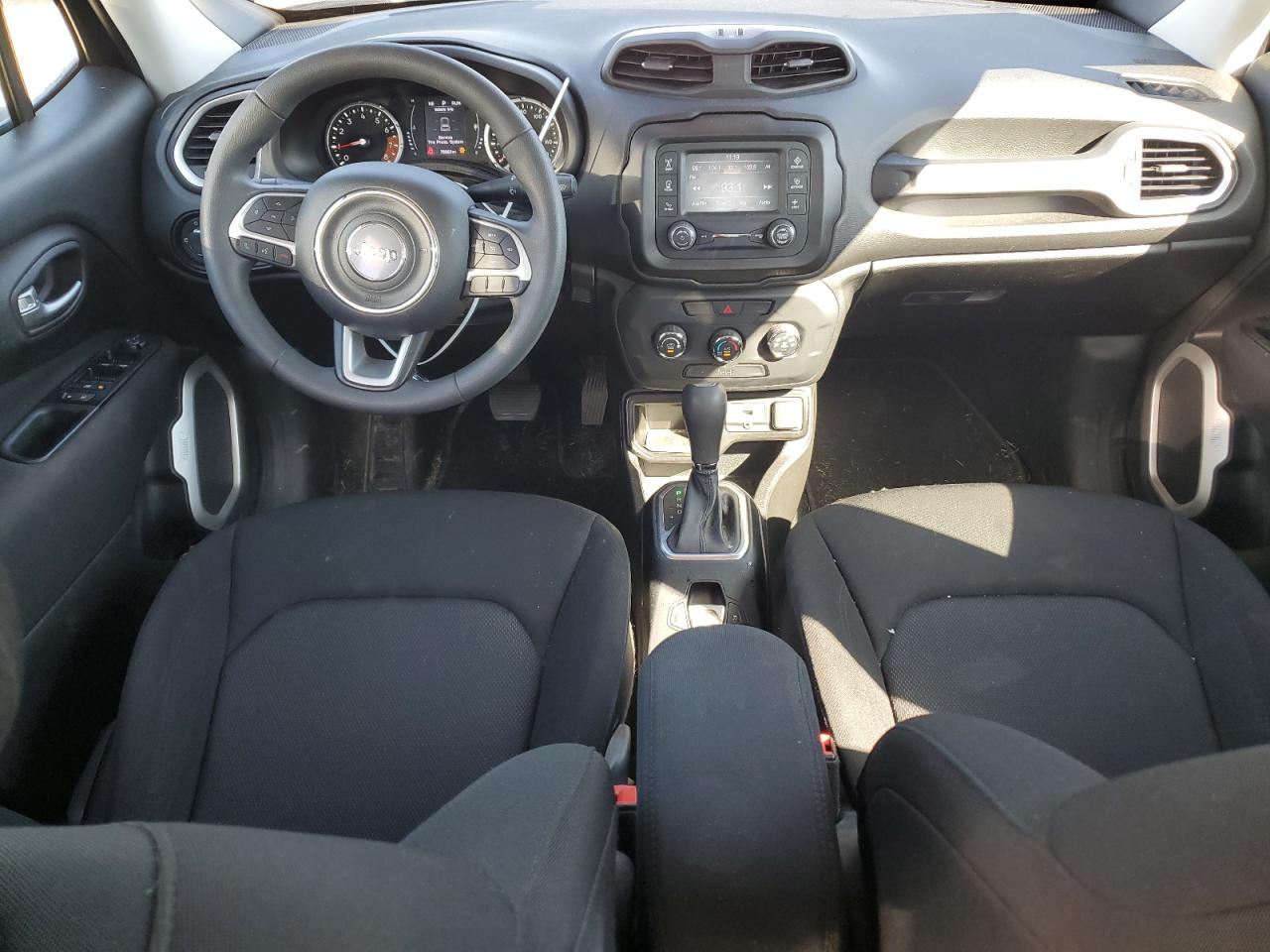 2020 Jeep Renegade VIN ZACNJAAB7LPL68308 Copart auction photo, rear end / minor dent/scratches damage thumbnail 8