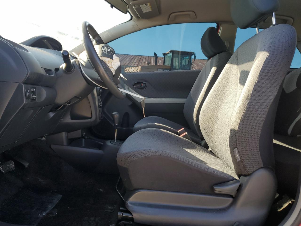 2009 Toyota Yaris VIN JTDJT903395259902 Copart auction photo, front end damage thumbnail 7