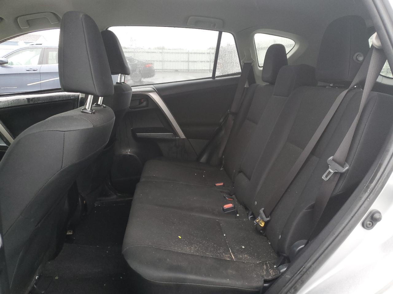 2018 Toyota RAV 4 VIN JTMBFREVXJJ253001 Copart auction photo, all over / minor dent/scratches damage thumbnail 11