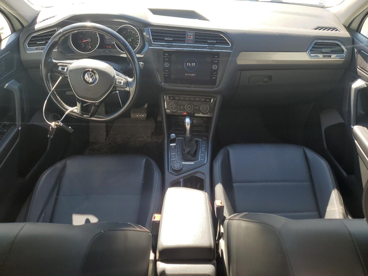 2018 Volkswagen Tiguan VIN 3VV2B7AXXJM122498 Copart auction photo, front end damage thumbnail 8