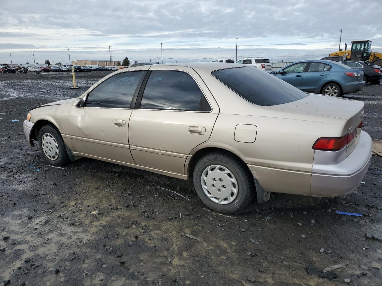 1998 Toyota Camry VIN JT2BG22K7W0250528 Copart auction photo, rollover damage thumbnail 2