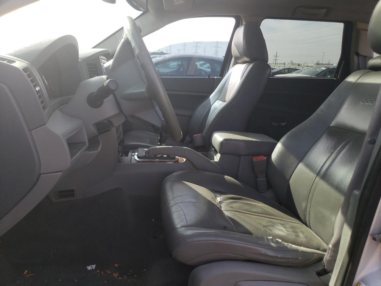 2007 Jeep Grand Cherokee VIN 1J8HR58237C551343 Copart auction photo, front end damage thumbnail 7