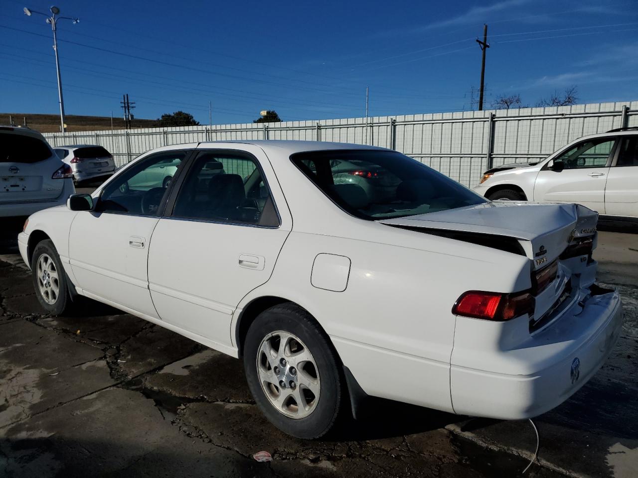 1999 Toyota Camry VIN JT2BF28K1X0201305 Copart auction photo, rear end damage thumbnail 2