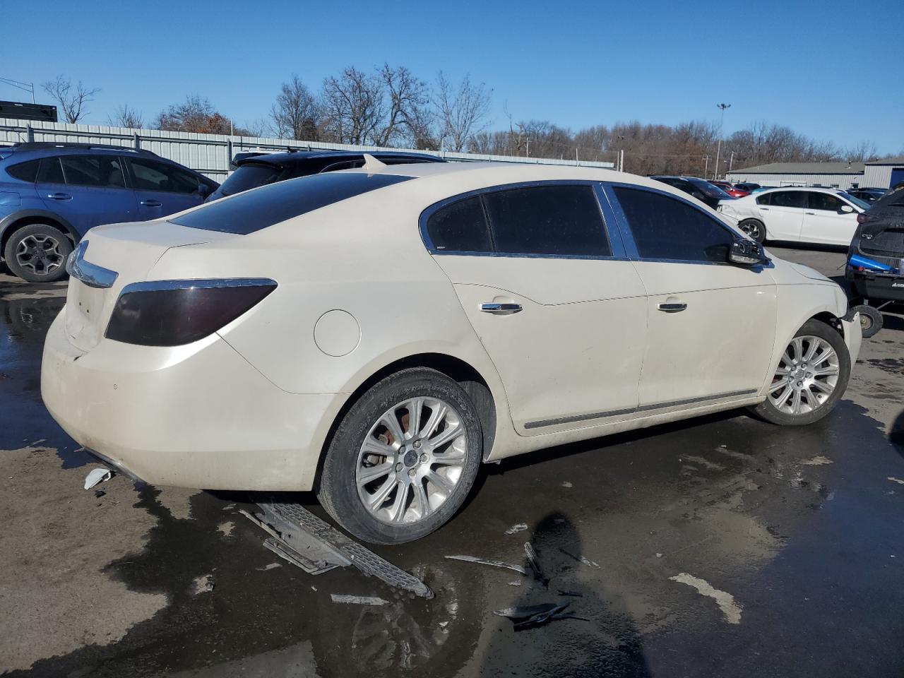 2013 Buick LaCrosse VIN 1G4GF5G3XDF325215 Copart auction photo, front end damage thumbnail 3