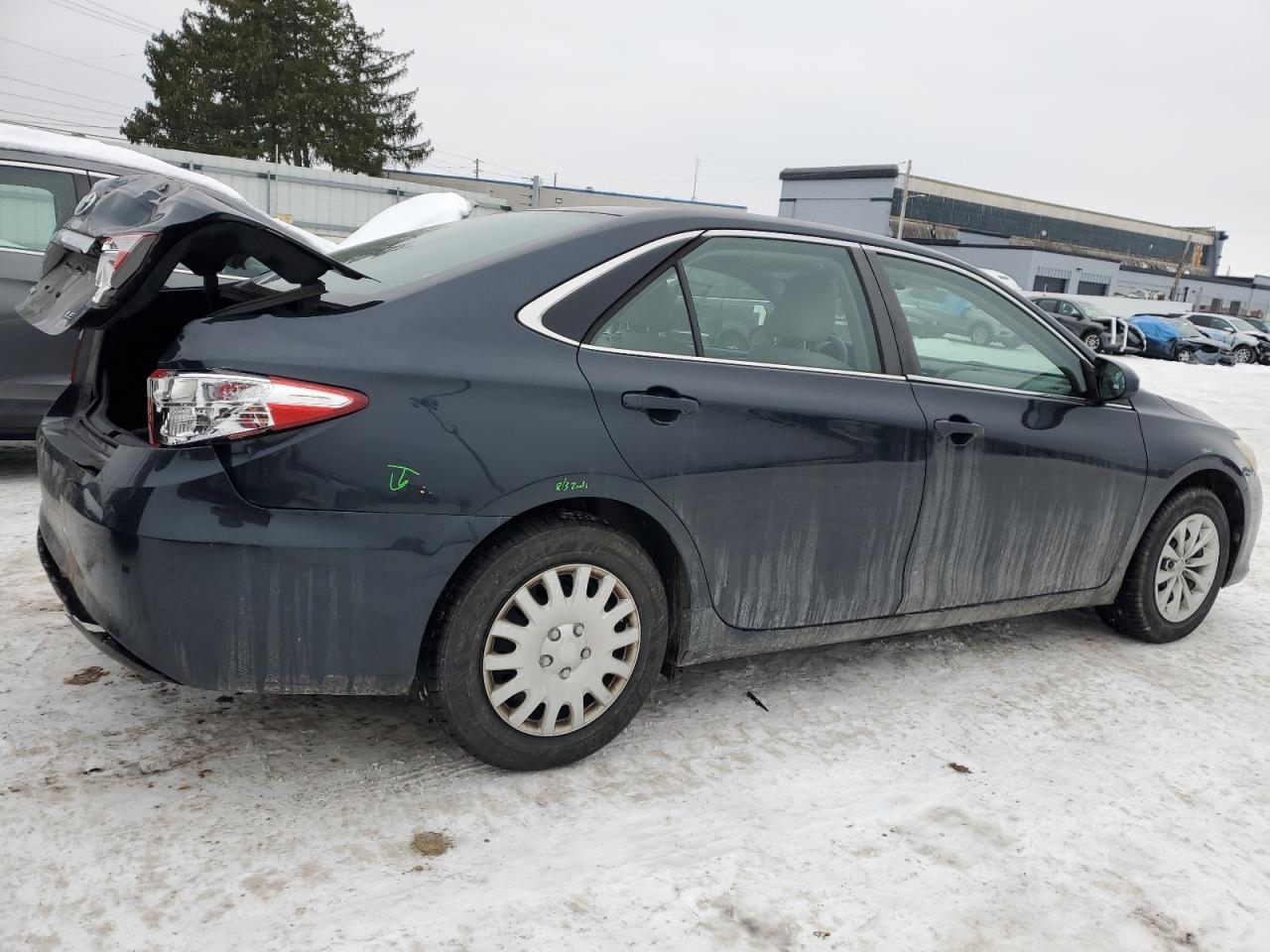 2015 Toyota Camry VIN 4T4BF1FK1FR478761 Copart auction photo, rear end damage thumbnail 3