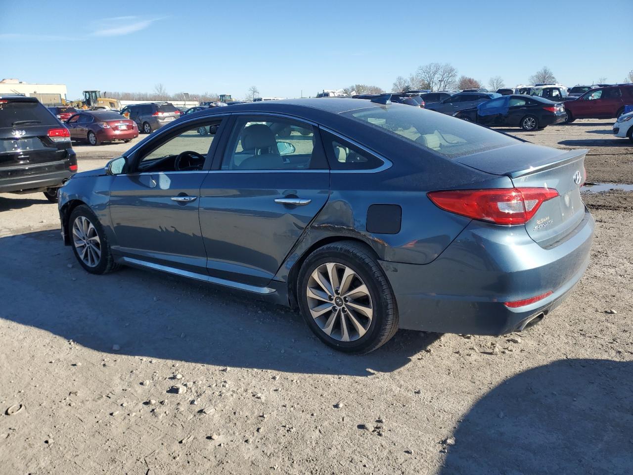 2015 Hyundai Sonata VIN 5NPE34AF2FH221117 Copart auction photo, all over damage thumbnail 2