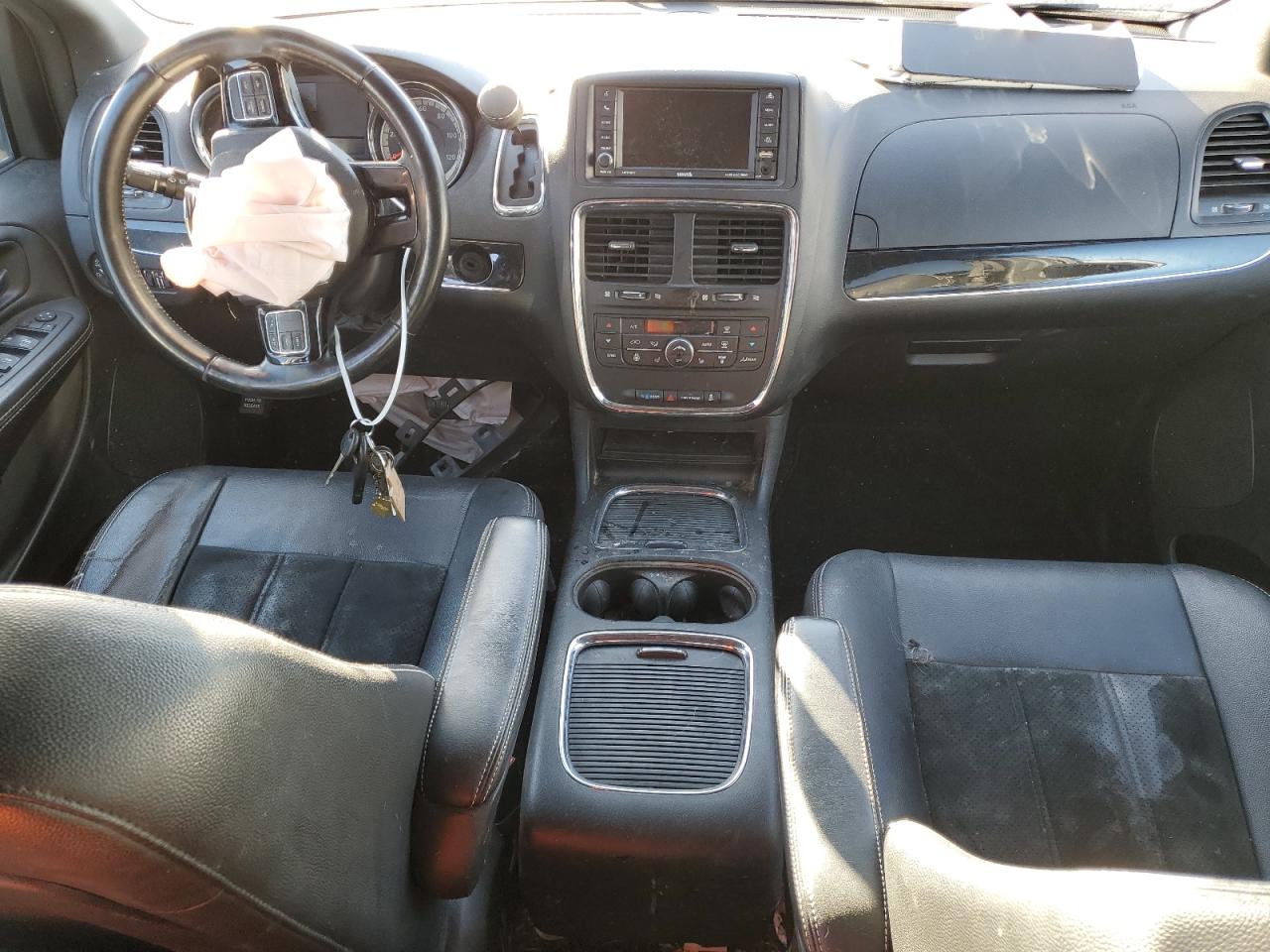 2018 Dodge Caravan VIN 2C4RDGCG0JR173375 Copart auction photo, all over damage thumbnail 8