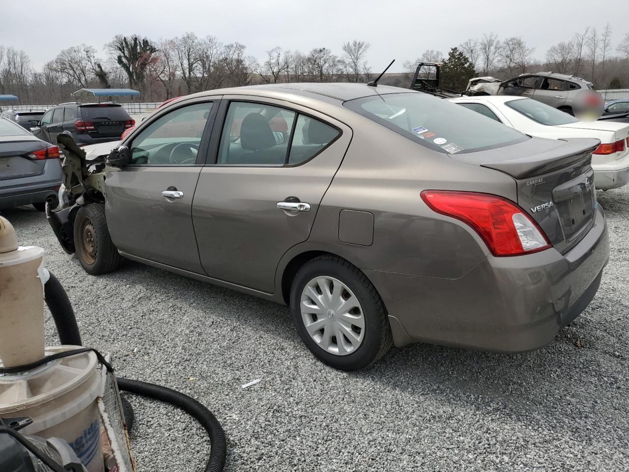 2016 Nissan Versa VIN 3N1CN7AP2GL871081 Copart auction photo, front end damage thumbnail 2