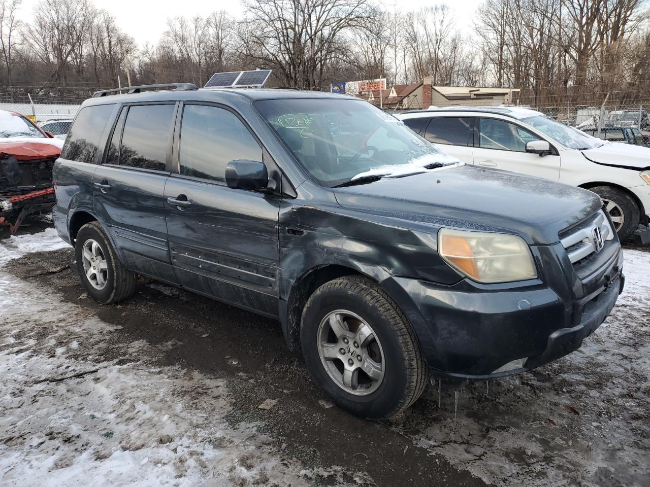 2006 Honda Pilot VIN 5FNYF285X6B011434 Copart auction photo, side / minor dent/scratches damage thumbnail 4