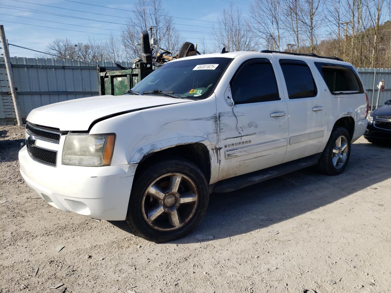 2010 Chevrolet Suburban VIN 1GNUKJE3XAR260589 - Copart auction photo