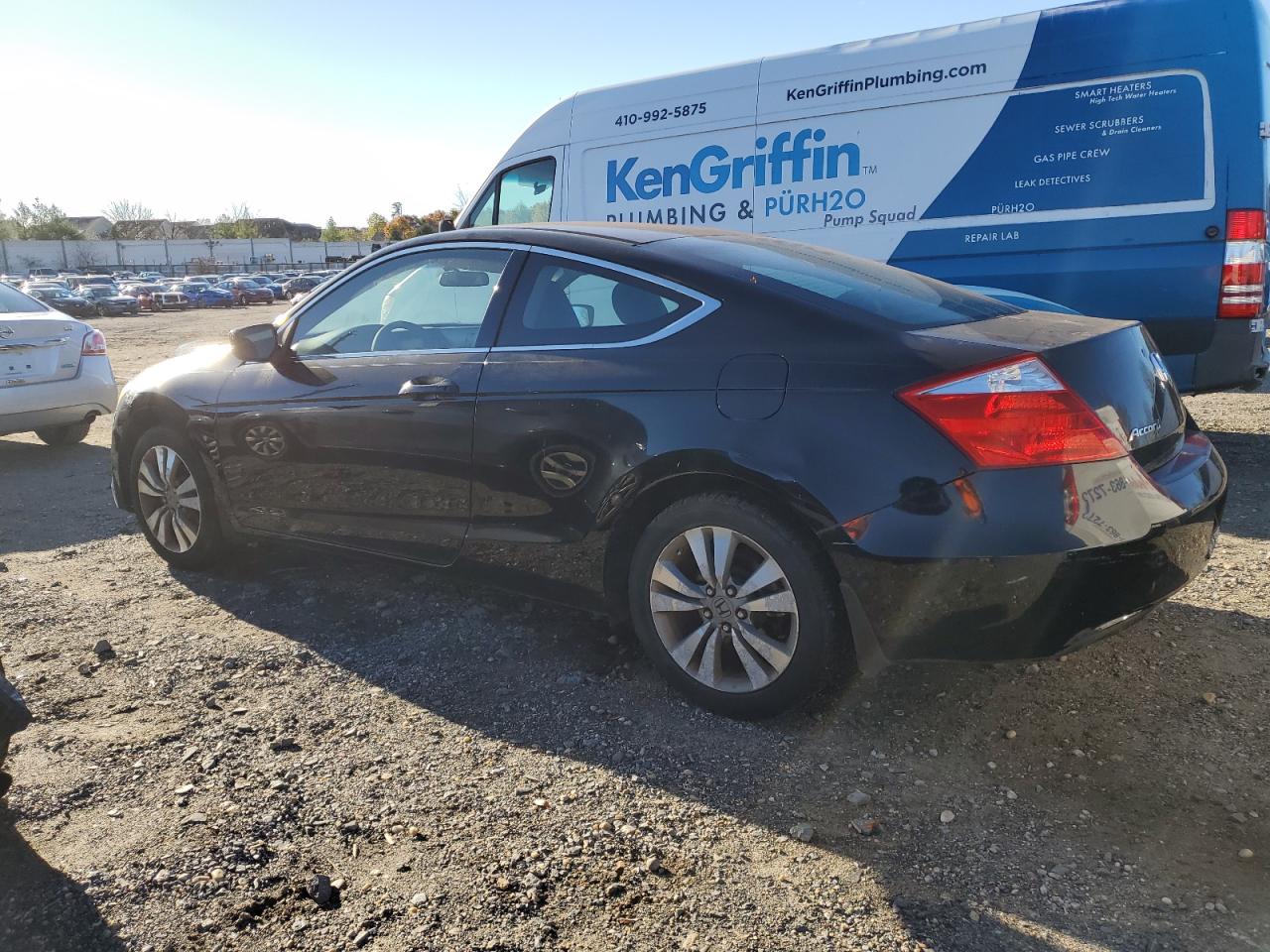 2010 Honda Accord VIN 1HGCS1A30AA006108 Copart auction photo, front end / minor dent/scratches damage thumbnail 2