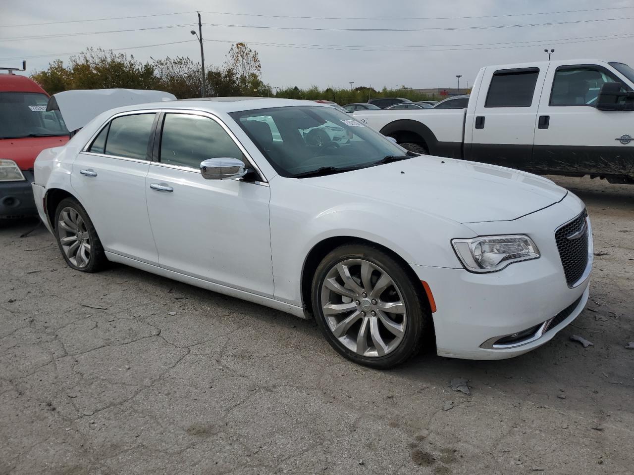2018 Chrysler 300 VIN 2C3CCAEGXJH208002 Copart auction photo, rear end / minor dent/scratches damage thumbnail 4