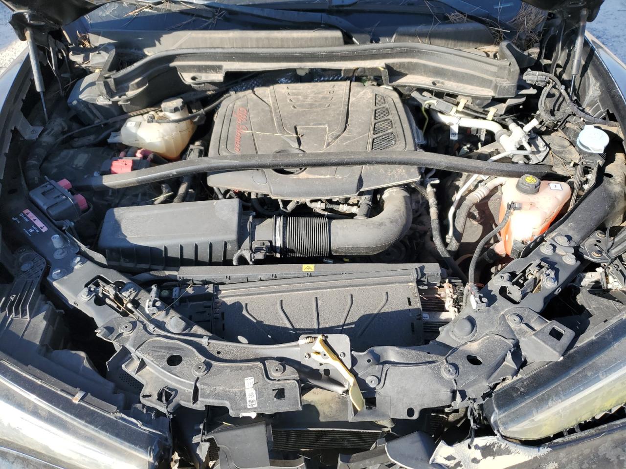 2018 Alfa Romeo Stelvio VIN ZASFAKAN5J7B74160 Copart auction photo, front end / side damage thumbnail 12